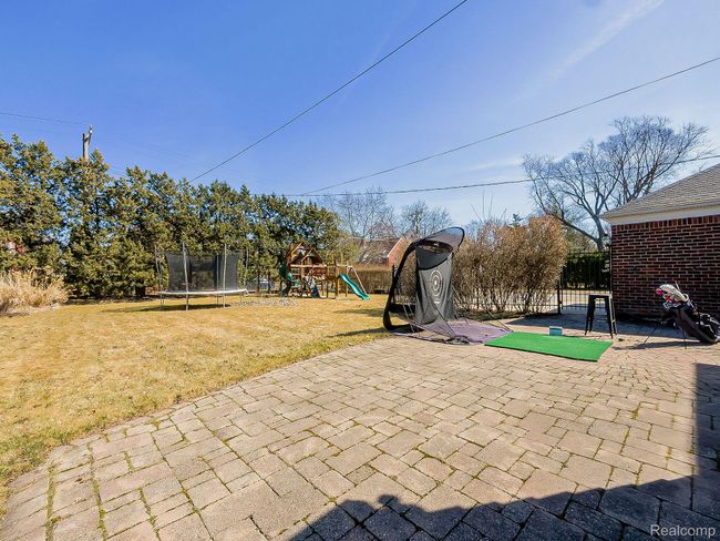 1304 Devonshire Rd, House other with 3 bedrooms, 3 bathrooms and null parking in Grosse Pointe Park MI | Image 36