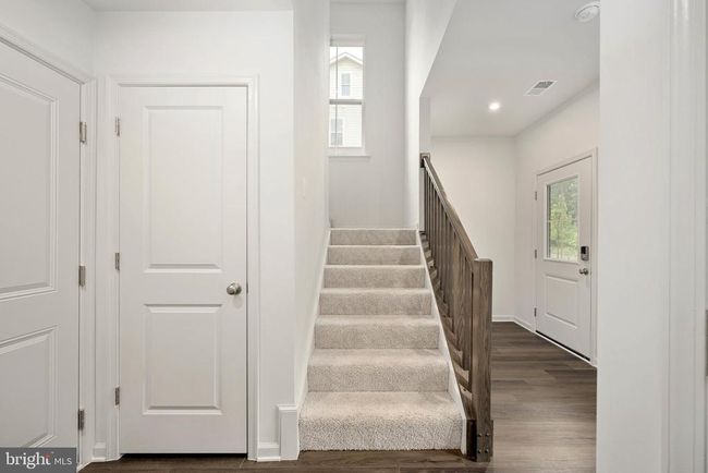 10170 Queens Way, Townhouse with 4 bedrooms, 4 bathrooms and null parking in MANASSAS VA | Image 12