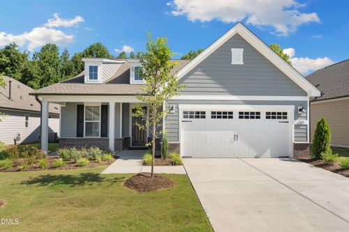 2101 Bigleaf Maple Run, Fuquay-Varina, NC, 27526-3341 | Card Image