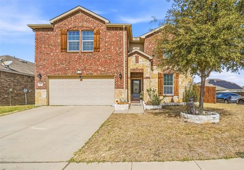 2337 Buelingo Ln, Fort Worth, TX, 76131-1633 | Card Image