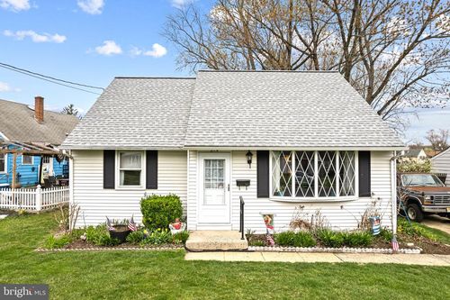 214 Richards Ave, BARRINGTON, NJ, 08007-1216 | Card Image