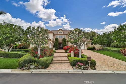 6791 Trevino Dr, Moorpark, CA, 93021-8742 | Card Image