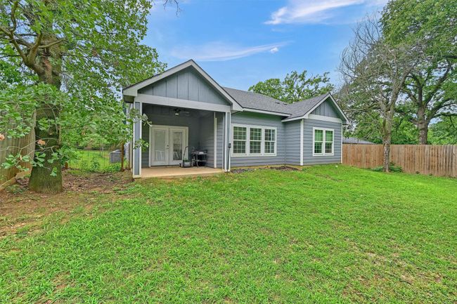 615 W Brock St, House other with 3 bedrooms, 2 bathrooms and null parking in Denison TX | Image 23
