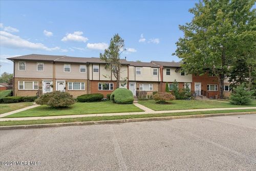 190 Lido Ct, Brick, NJ, 08724-7122 | Card Image