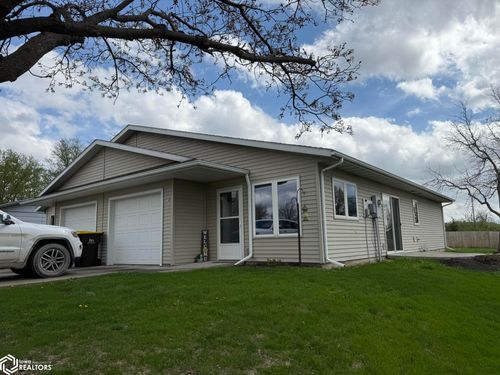 214 E Shaw St, Osceola, IA, 50213-1064 | Card Image