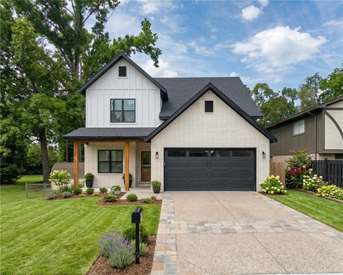 906 W Holly St, Rogers, AR, 72756-5244 | Card Image