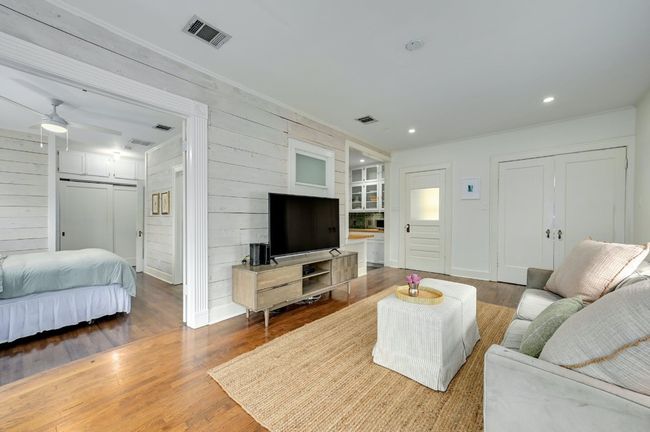 510 Academy Dr, House other with 3 bedrooms, 3 bathrooms and 2 parking in Austin TX | Image 12