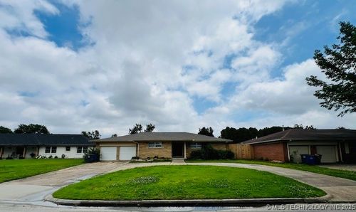3707 S Canton Ave, Tulsa, OK, 74135-5511 | Card Image