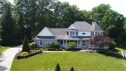 35005 Lisle Ct, Willoughby, OH, 44094-4254 | Card Image