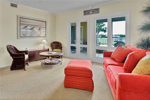 apt-201-5085 Harmony Cir, Vero Beach, FL, 32967-7363 | Card Image