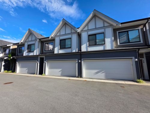 17-9680 Williams Rd, Richmond, BC, V7A0B3 | Card Image