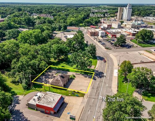 220 N 2nd Ave, Mulvane, KS, 67110-1531 | Card Image