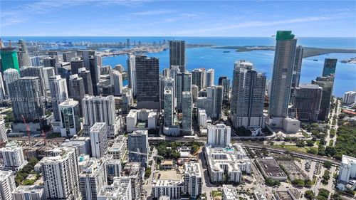 3220-n-1111 Sw 1st Ave, Miami, FL, 33130-5401 | Card Image