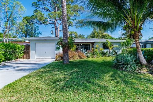 4630 Ne 5th Ter, Oakland Park, FL, 33334-2344 | Card Image