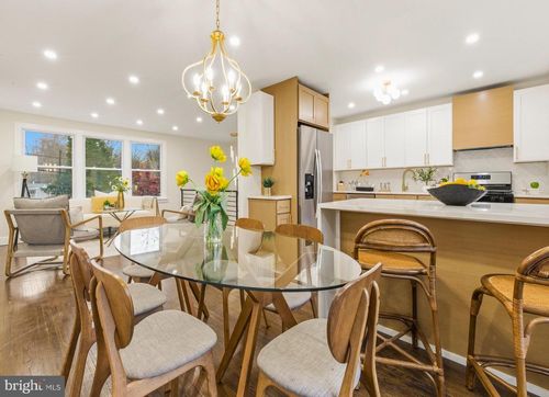 371 Wedgewood Dr, BLACKWOOD, NJ, 08012-1541 | Card Image