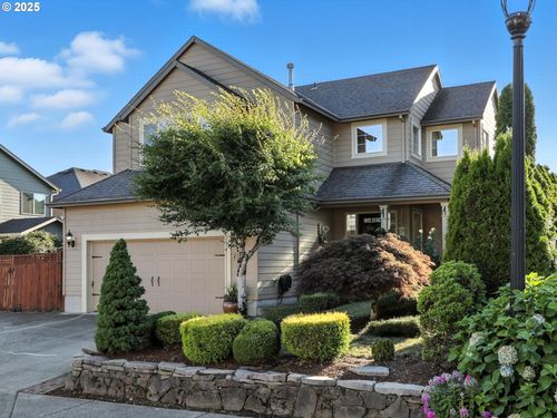 13911 Se Rogers Ln, Clackamas, OR, 97015-6425 | Card Image