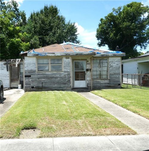 335 Taylor St, Kenner, LA, 70062-7745 | Card Image