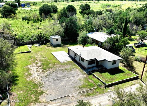 807/805 Escondida, Santa Clara, NM, 88026 | Card Image