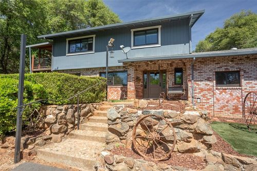 7005 Cross Star Trl, Marysville, CA, 95901-9527 | Card Image