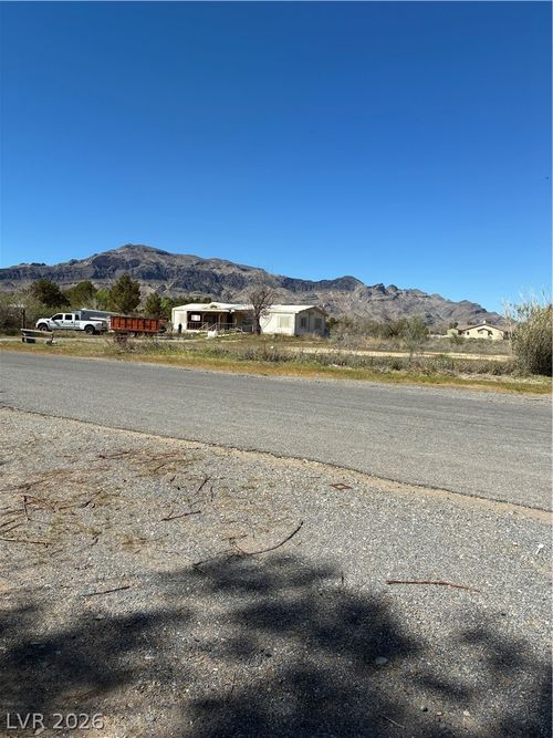 2020 Tonya Dr, Pahrump, NV, 89060-2225 | Card Image