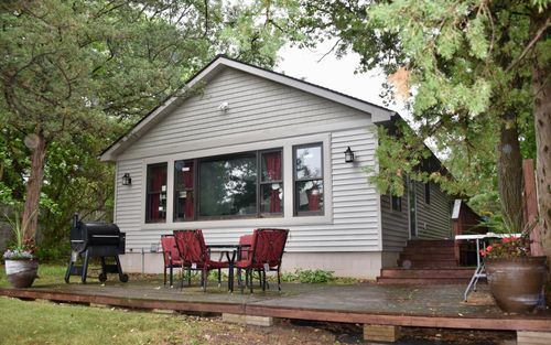 10740 55th St, Clear Lake, MN, 55319-9725 | Card Image