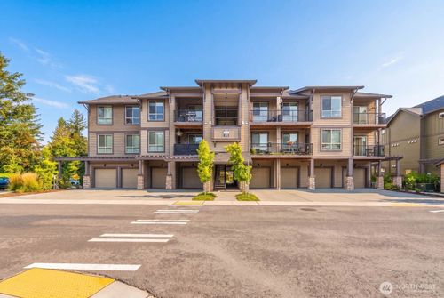 302f-1237 Meander Way Se, North Bend, WA, 98045-9824 | Card Image