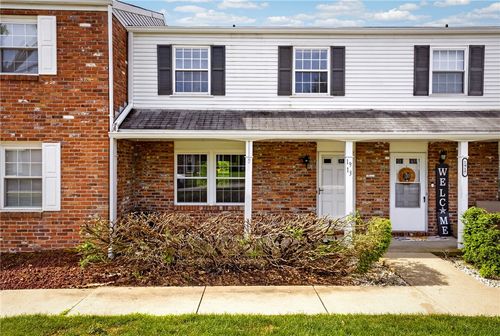 1913 Kirkby Dr, South Park, PA, 15129-9330 | Card Image