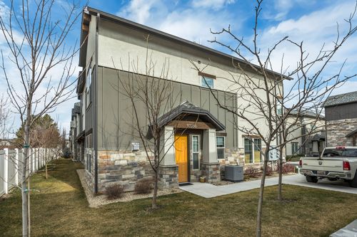 10556 S Sandy Sage Way, Sandy, UT, 84070-1342 | Card Image
