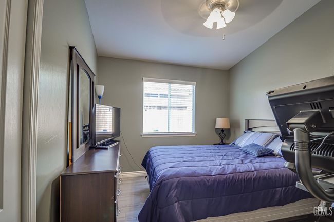 10207 Bay Colony Dr, House other with 3 bedrooms, 2 bathrooms and null parking in Bakersfield CA | Image 22