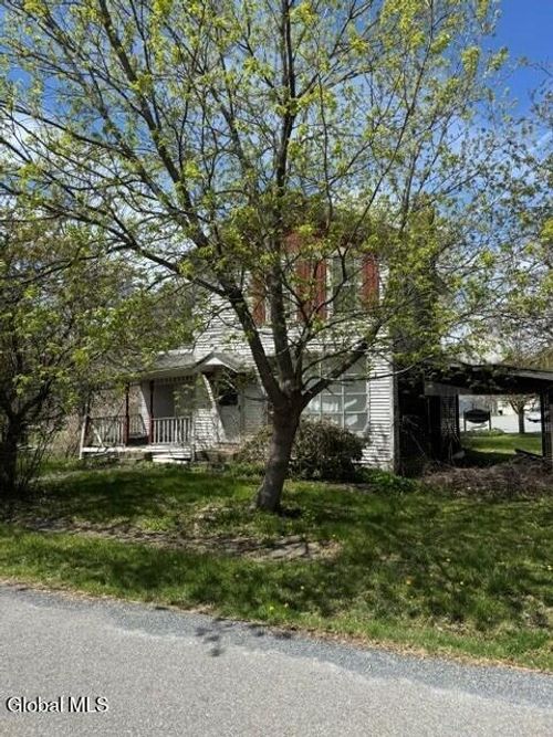 2 Albany Street, Hoosick Falls, NY, 12090 | Card Image