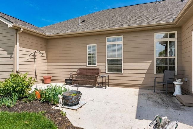 31 Claire Ct, Condo with 3 bedrooms, 2 bathrooms and null parking in Circleville OH | Image 32