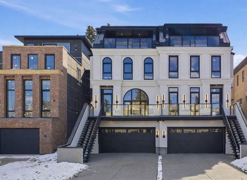 2023 27 Ave Sw, Calgary, AB, T2T1H6 | Card Image