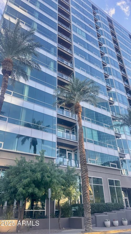 411-1 E Lexington Ave, Phoenix, AZ, 85012-2433 | Card Image