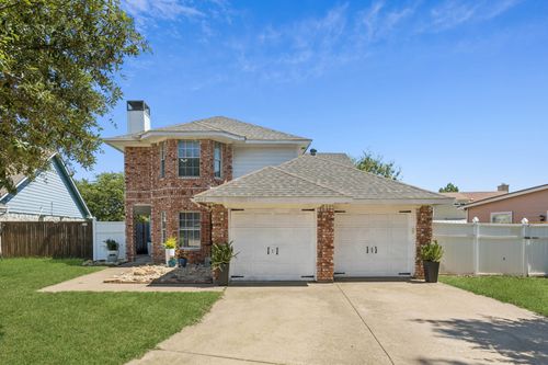 4673 Feathercrest Dr, Fort Worth, TX, 76137-1543 | Card Image