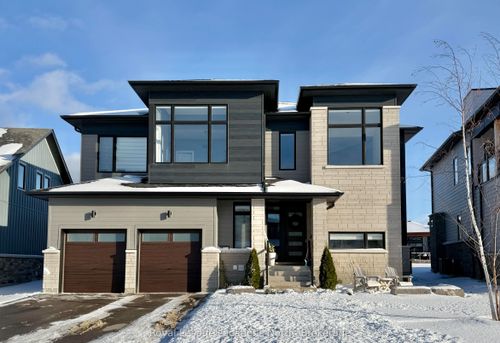 143 Springside Cres, Blue Mountains, ON, L9Y5J6 | Card Image