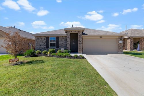 16429 Porterfield Ln, Justin, TX, 76247-1079 | Card Image