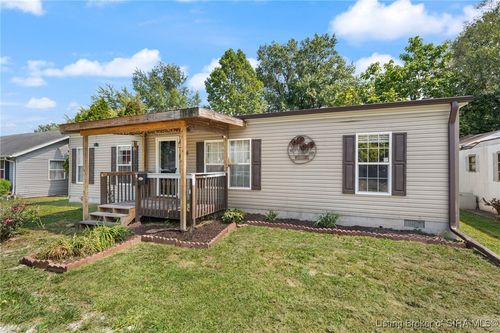 165 N 4th St, Scottsburg, IN, 47170-1717 | Card Image