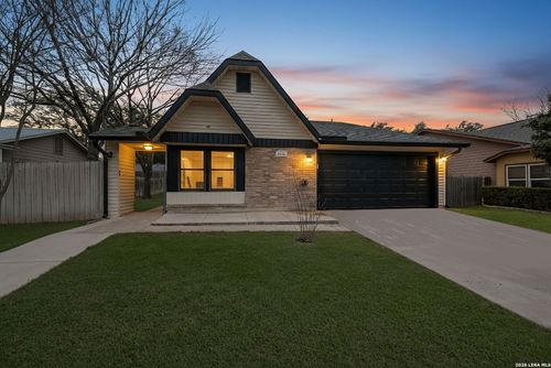 5438 Maple Vis, San Antonio, TX, 78247-4603 | Card Image