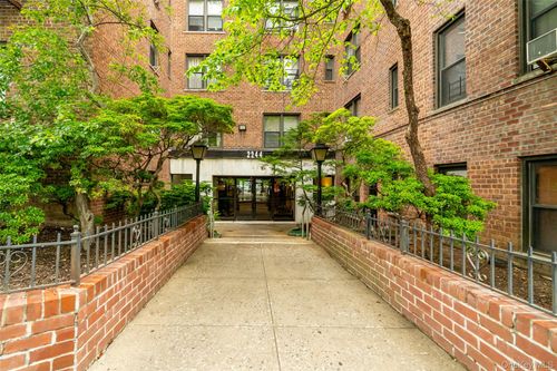apt-1c-2244 Bronx Park E, Bronx, NY, 10467-7516 | Card Image
