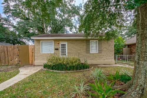 233 Florida St, River Ridge, LA, 70123-1101 | Card Image