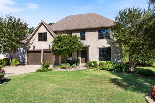 145 Cove Creek Ct, Little Rock, AR, 72211-3580 | Card Image