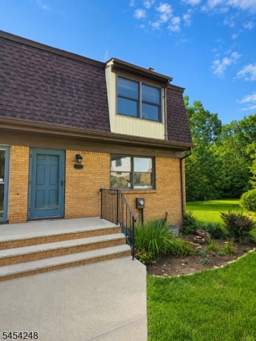 112 Stedwick Dr, Budd Lake, NJ, 07828-3741 | Card Image