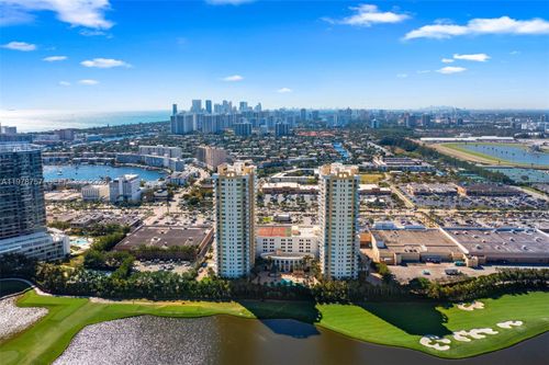 2204w-1745 E Hallandale Beach Blvd, Hallandale Beach, FL, 33009-4661 | Card Image