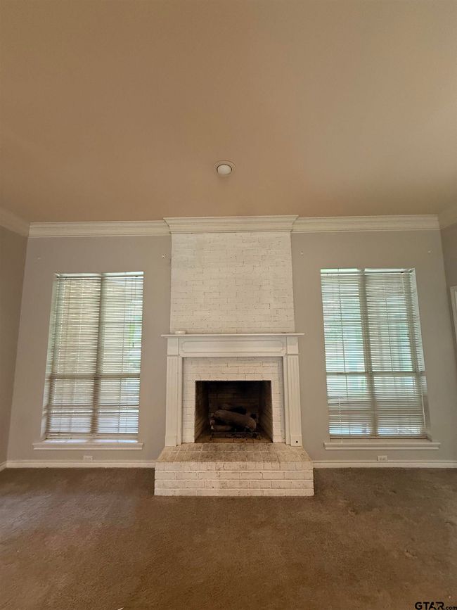 3204 Pebblebrook Cir, House other with 3 bedrooms, 2 bathrooms and null parking in Tyler TX | Image 6