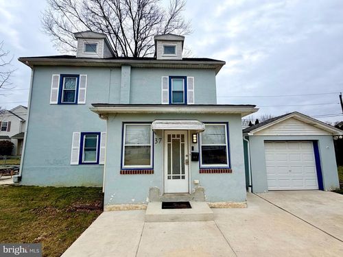 37 Washington Ave, WEST COLLINGSWOOD HEIGHTS, NJ, 08059-1877 | Card Image