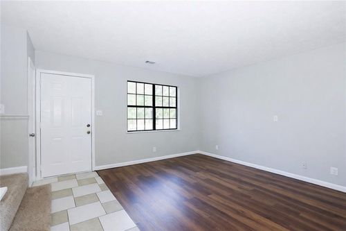 320 Sprucewood Ct, lawrenceville, GA, 30046-5679 | Card Image