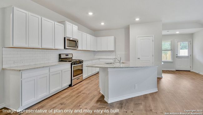 200 Squacco Heron, House other with 4 bedrooms, 2 bathrooms and null parking in San Antonio TX | Image 7