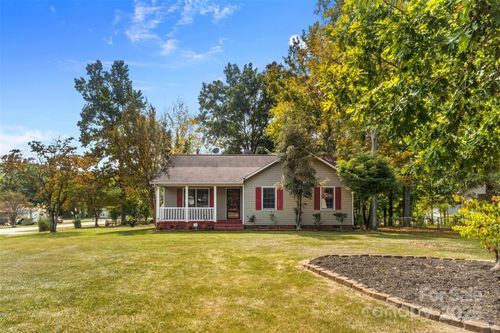 2282 White Pine Ct, Lancaster, SC, 29720-0805 | Card Image
