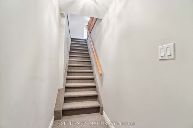 145 Garfield St, House other with 4 bedrooms, 3 bathrooms and 4 parking in Gananoque ON | Image 33
