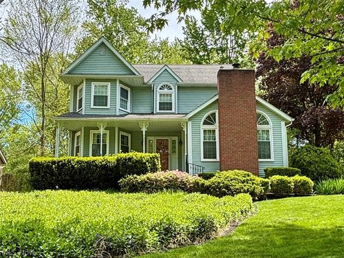 3745 Silvercrest Drive, Stow, OH, 44224 | Card Image